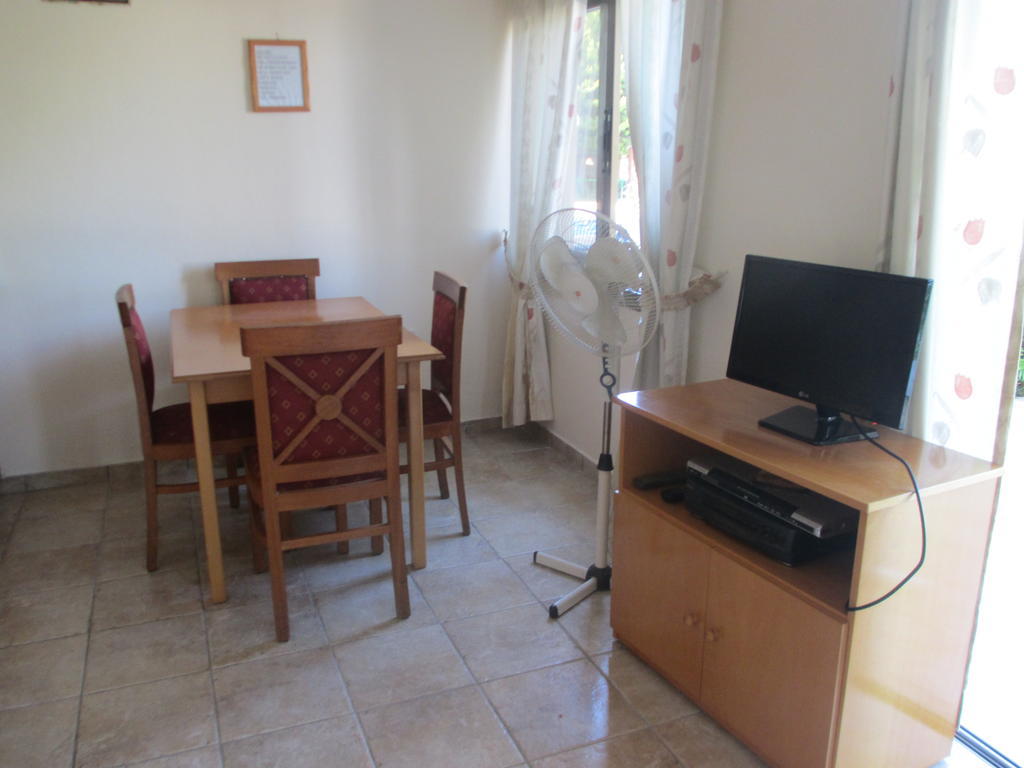 Anastasia Holiday Apartments Klorakas Ruang foto