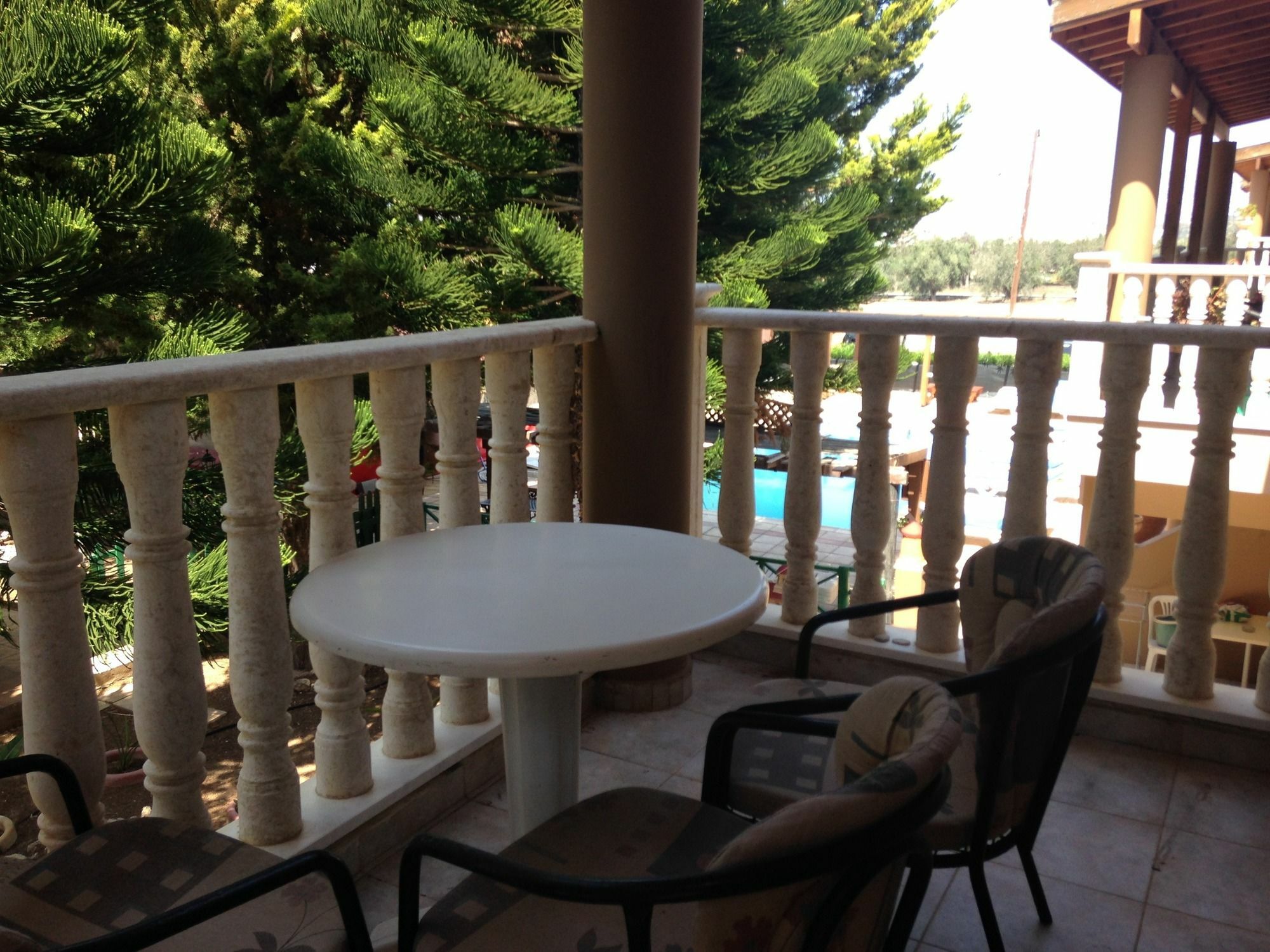 Anastasia Holiday Apartments Klorakas Bagian luar foto