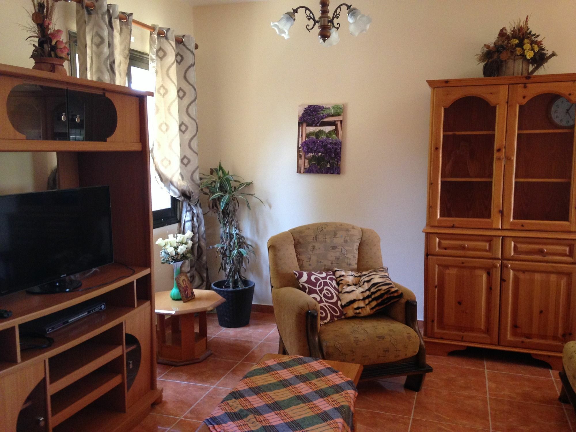 Anastasia Holiday Apartments Klorakas Bagian luar foto